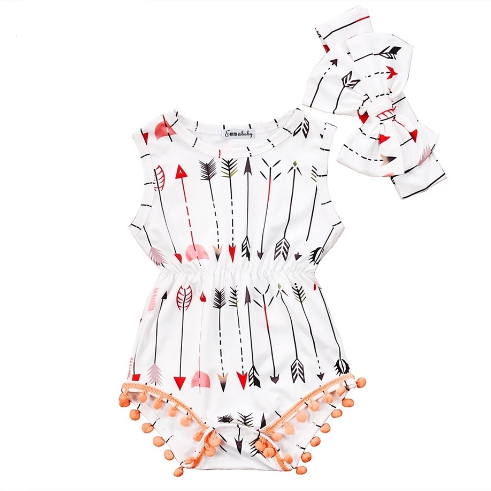 Boho Arrow Bodysuit Size 6-12 Months